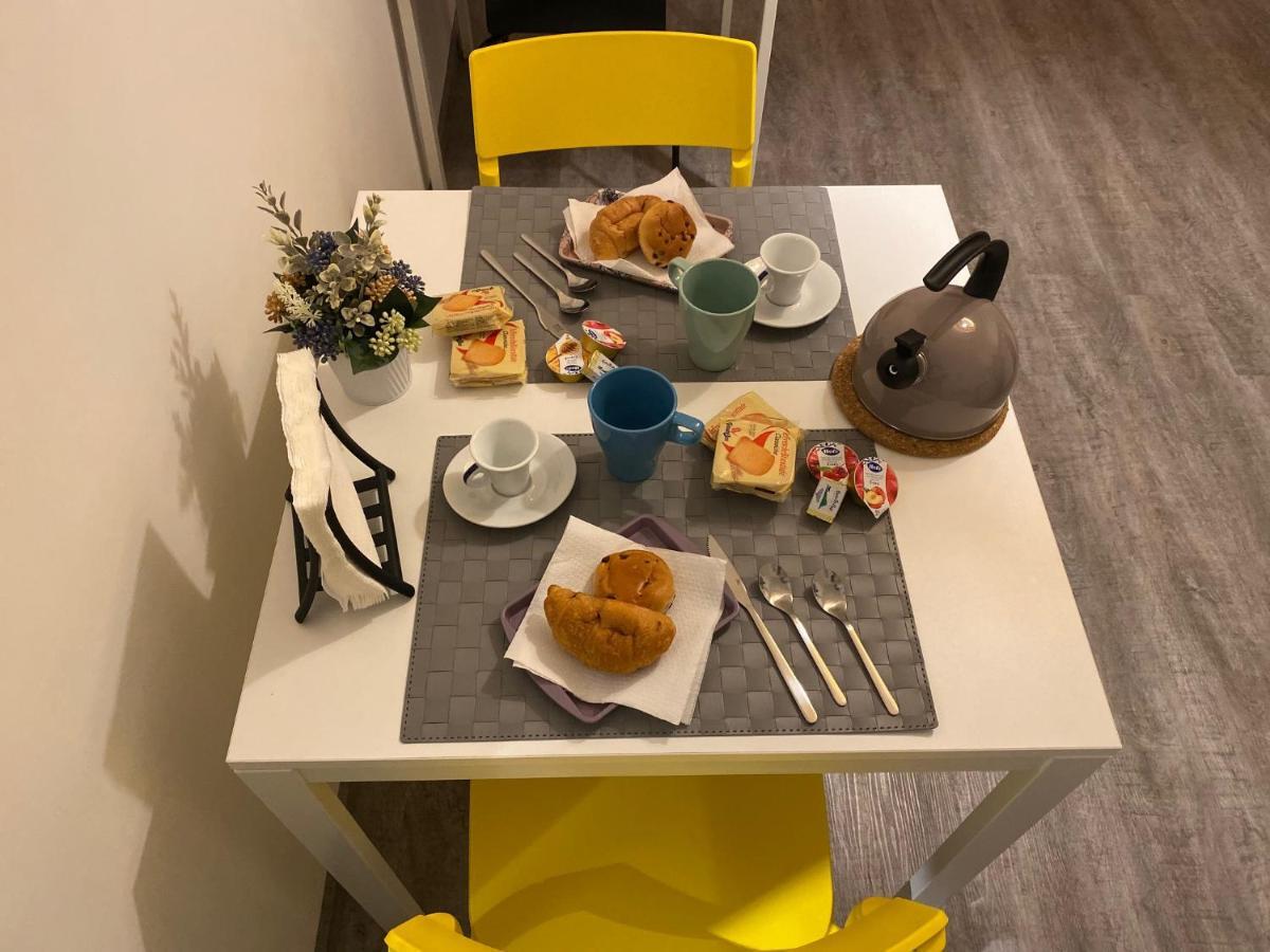 B&B La Grancia Chiaravalle Marche Eksteriør bilde